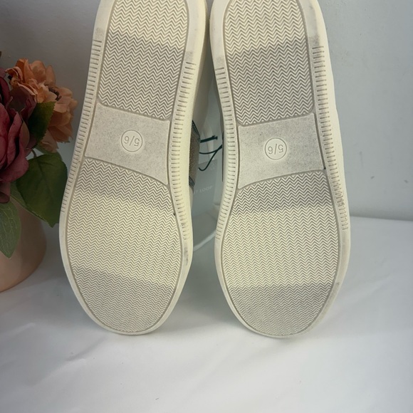 West Loop Fashion SHOES WOMEN  Sneakers White & Gold Bling - Picture 4 of 7